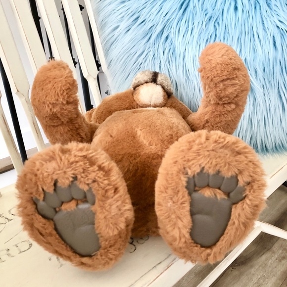 FurReal Friends, Cubby the Curious Bear, Interactive, Talking, Plush Teddy Bear - Picture 9 of 15